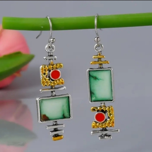 🧿 NWT BOHEMIAN EARRINGS - Picture 6 of 6